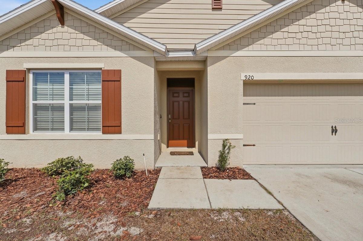 Image 2 of 29 For 920 Summer Glen Drive