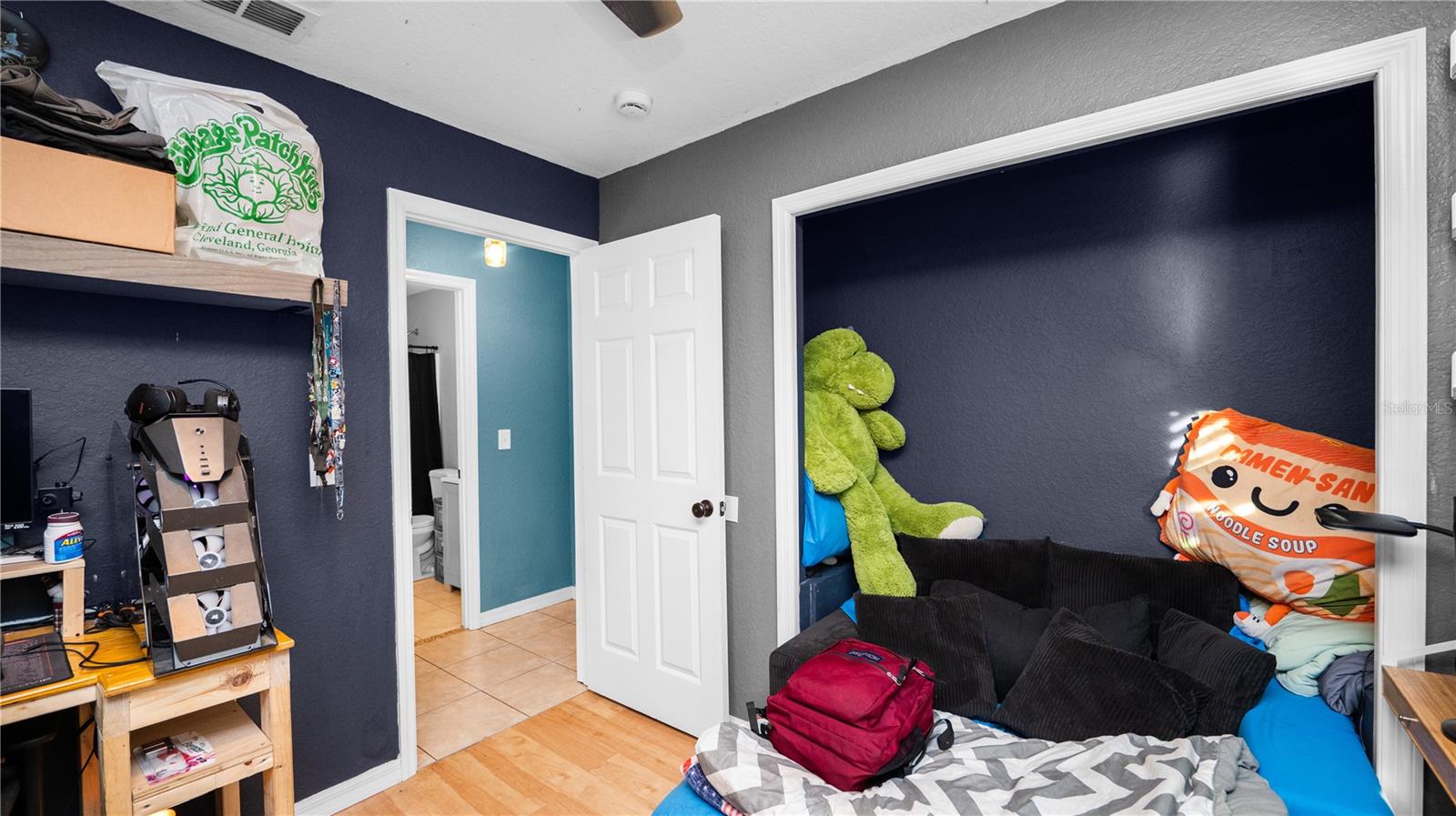 Image 18 of 30 For 5526 Karan Court