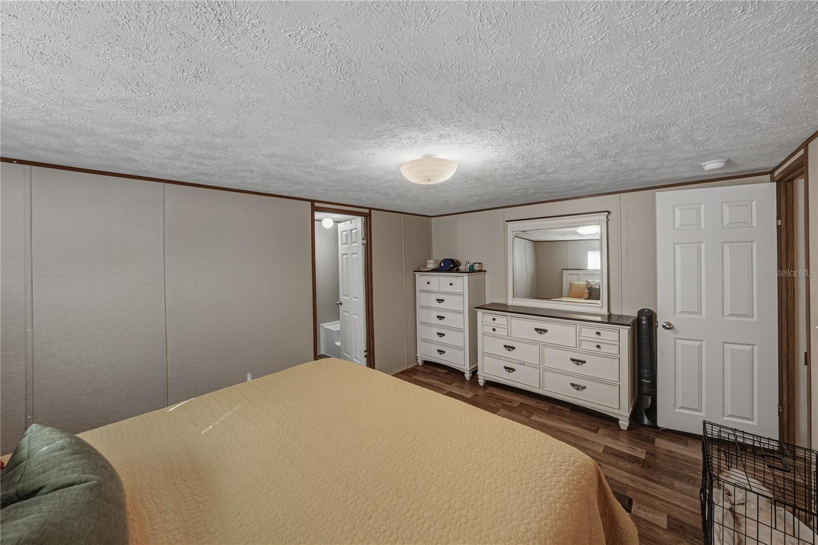 Image 32 of 59 For 4553 Cedar Hammock Street