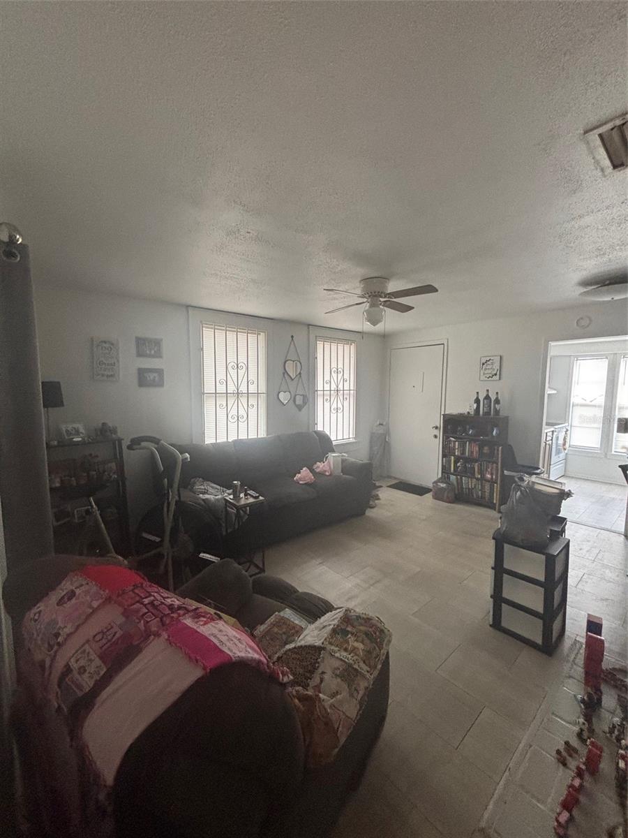 Image 20 of 24 For 216 Belmar Street