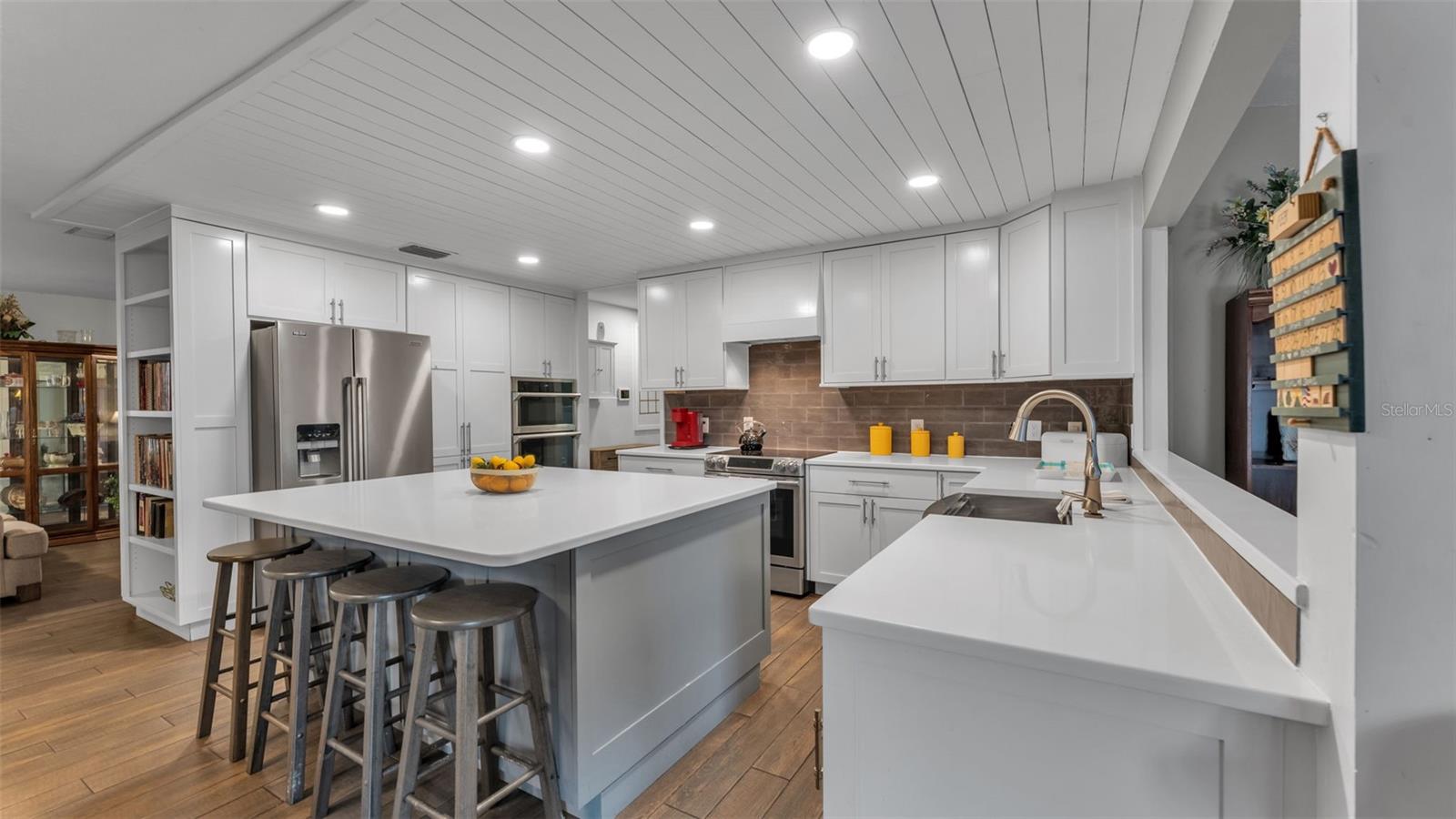 Image 12 of 75 For 64 Pine Forest Drive