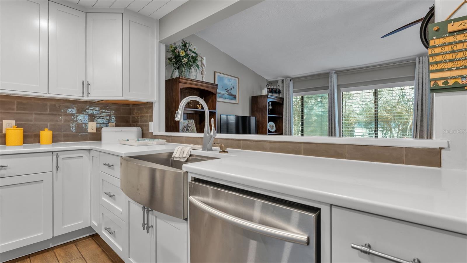 Image 15 of 75 For 64 Pine Forest Drive