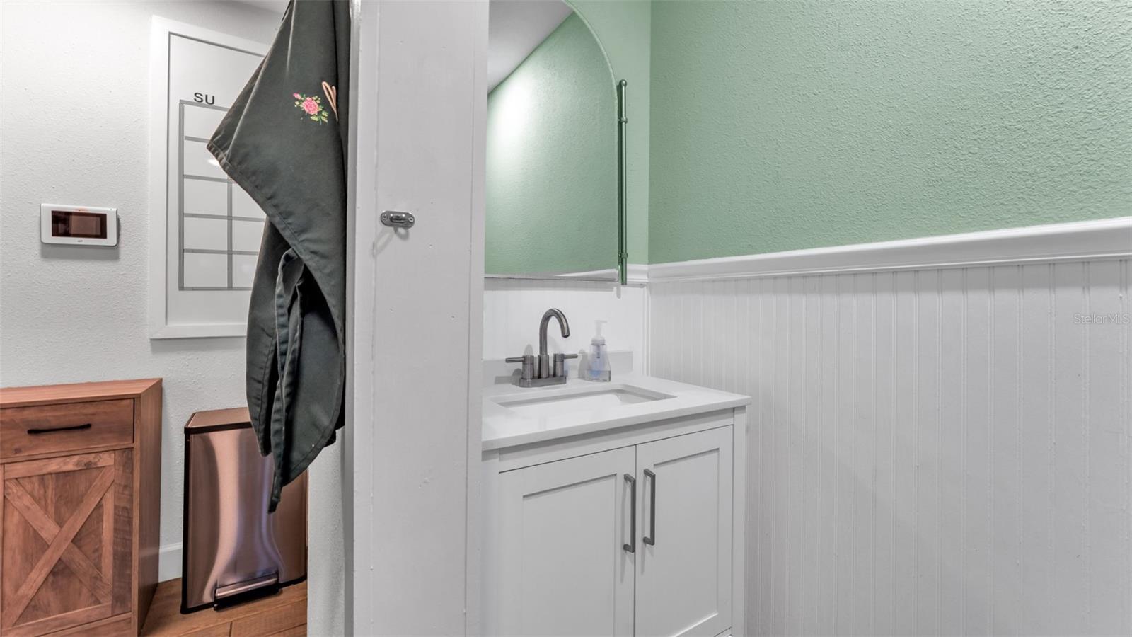 Image 28 of 75 For 64 Pine Forest Drive