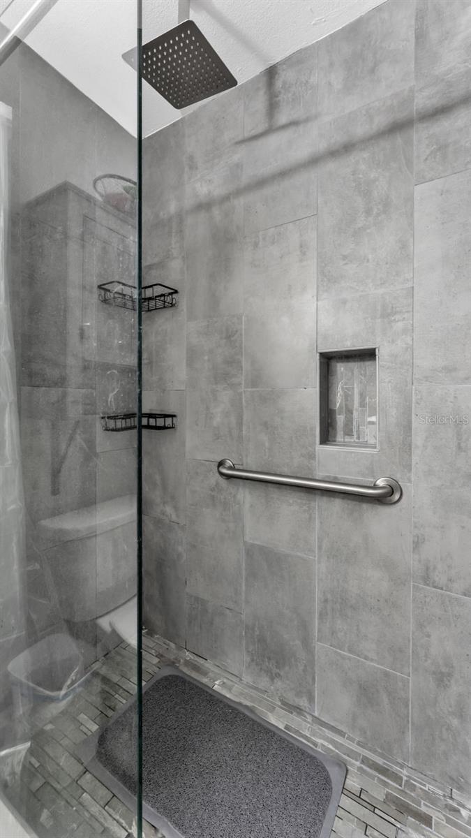 Image 42 of 75 For 64 Pine Forest Drive