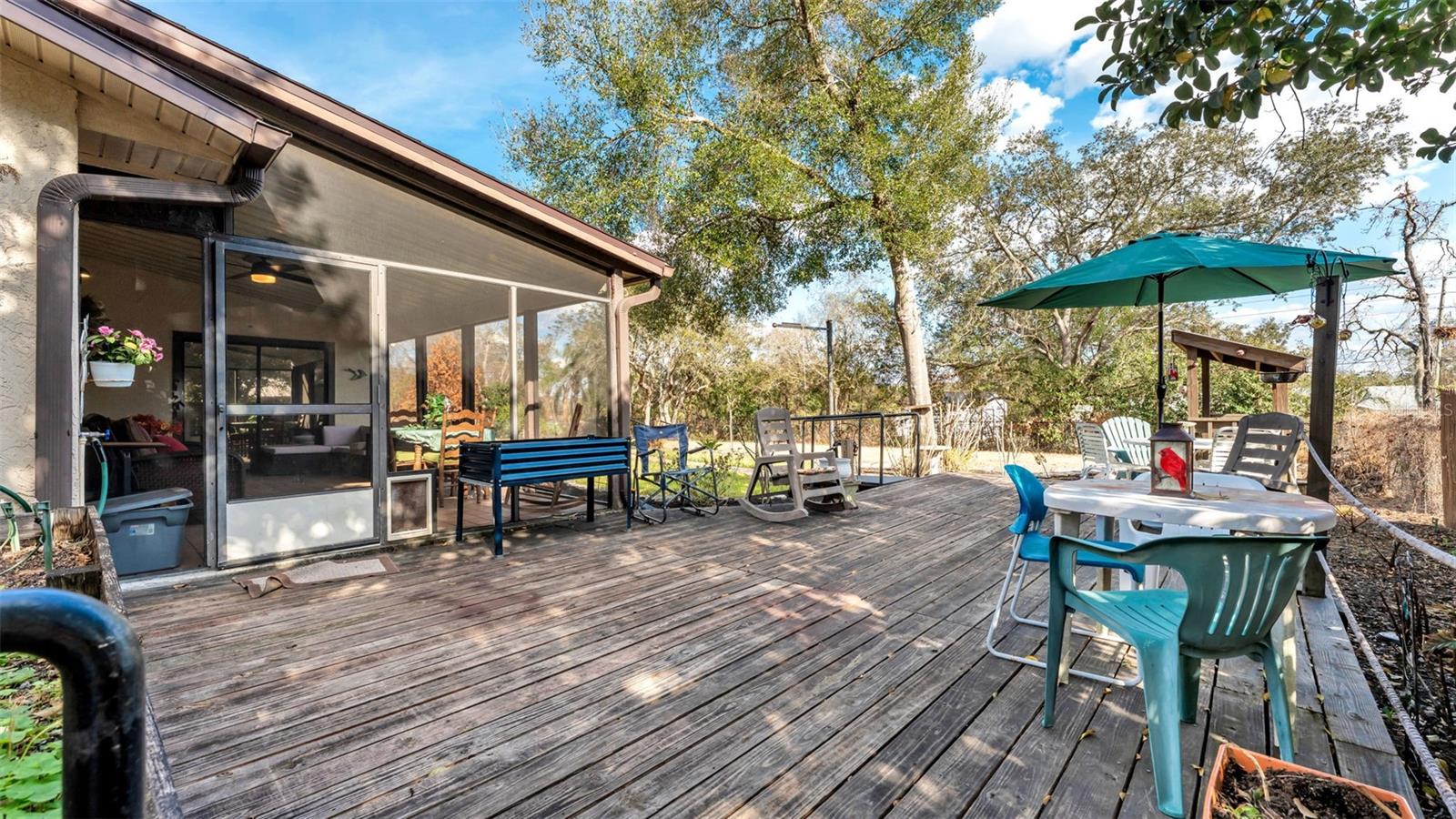 Image 48 of 75 For 64 Pine Forest Drive