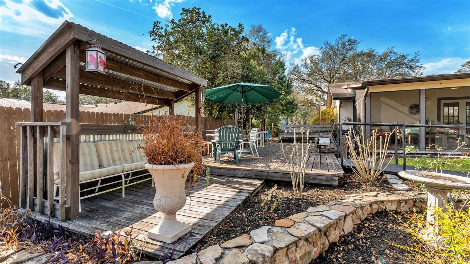 Image 50 of 75 For 64 Pine Forest Drive