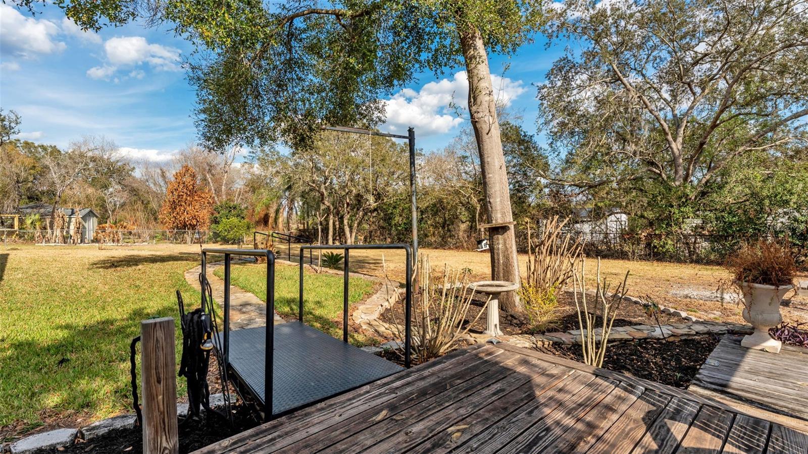 Image 51 of 75 For 64 Pine Forest Drive