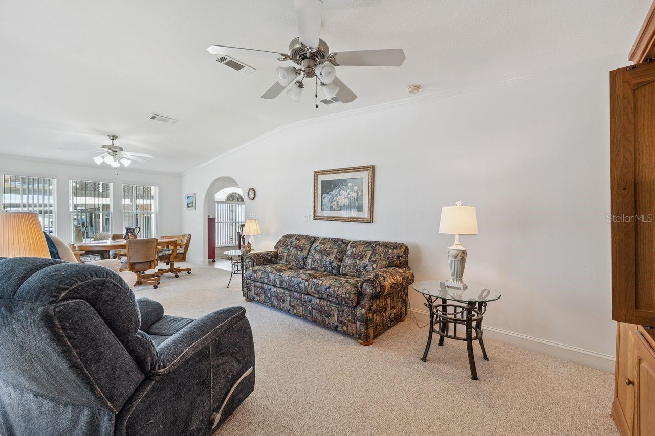 Image 10 of 38 For 6636 Westchester Drive Ne