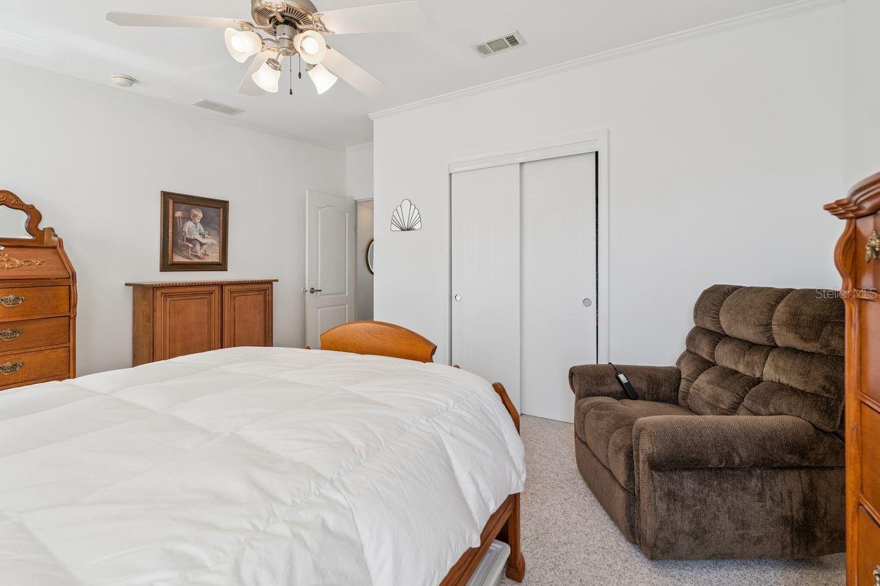 Image 20 of 38 For 6636 Westchester Drive Ne