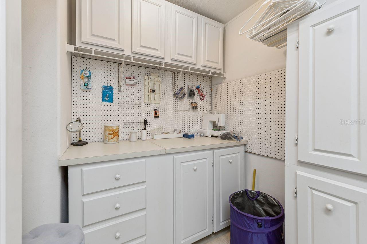 Image 31 of 38 For 6636 Westchester Drive Ne