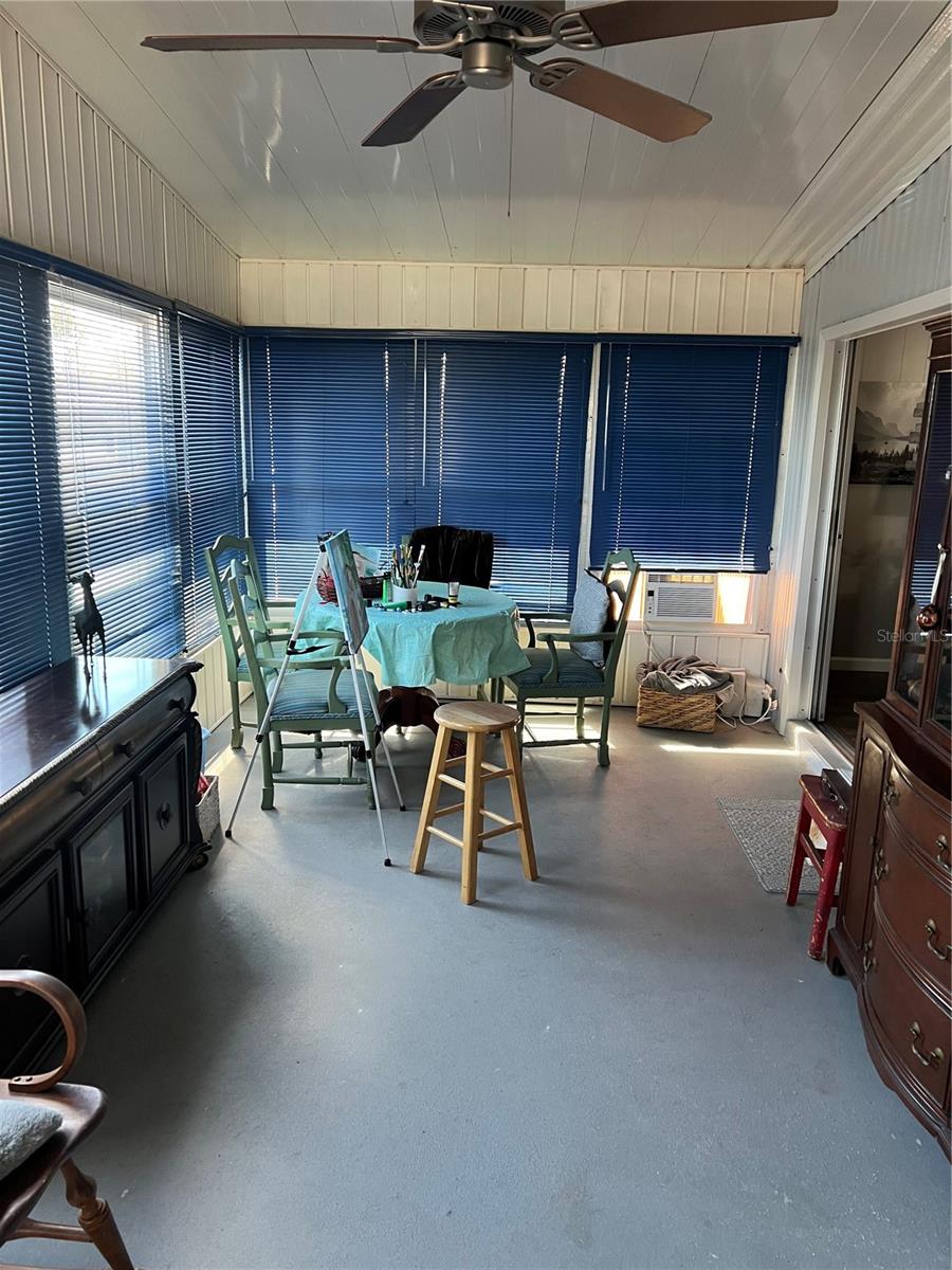 Image 9 of 14 For 2055 Floral Avenue 116