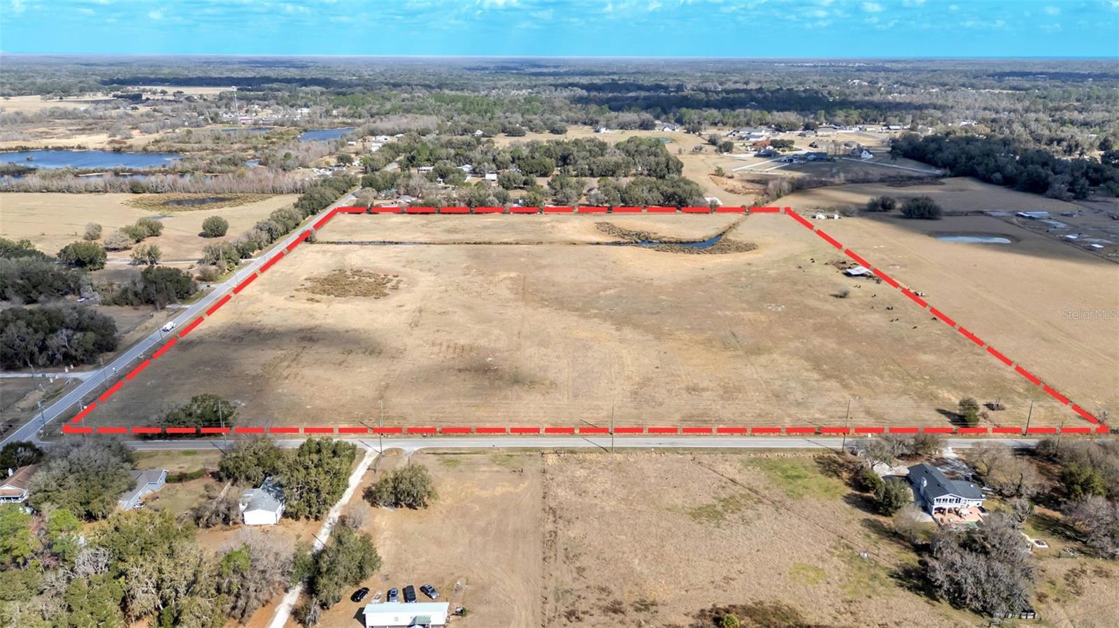 Image 2 of 11 For 4025 Bella Vista Street