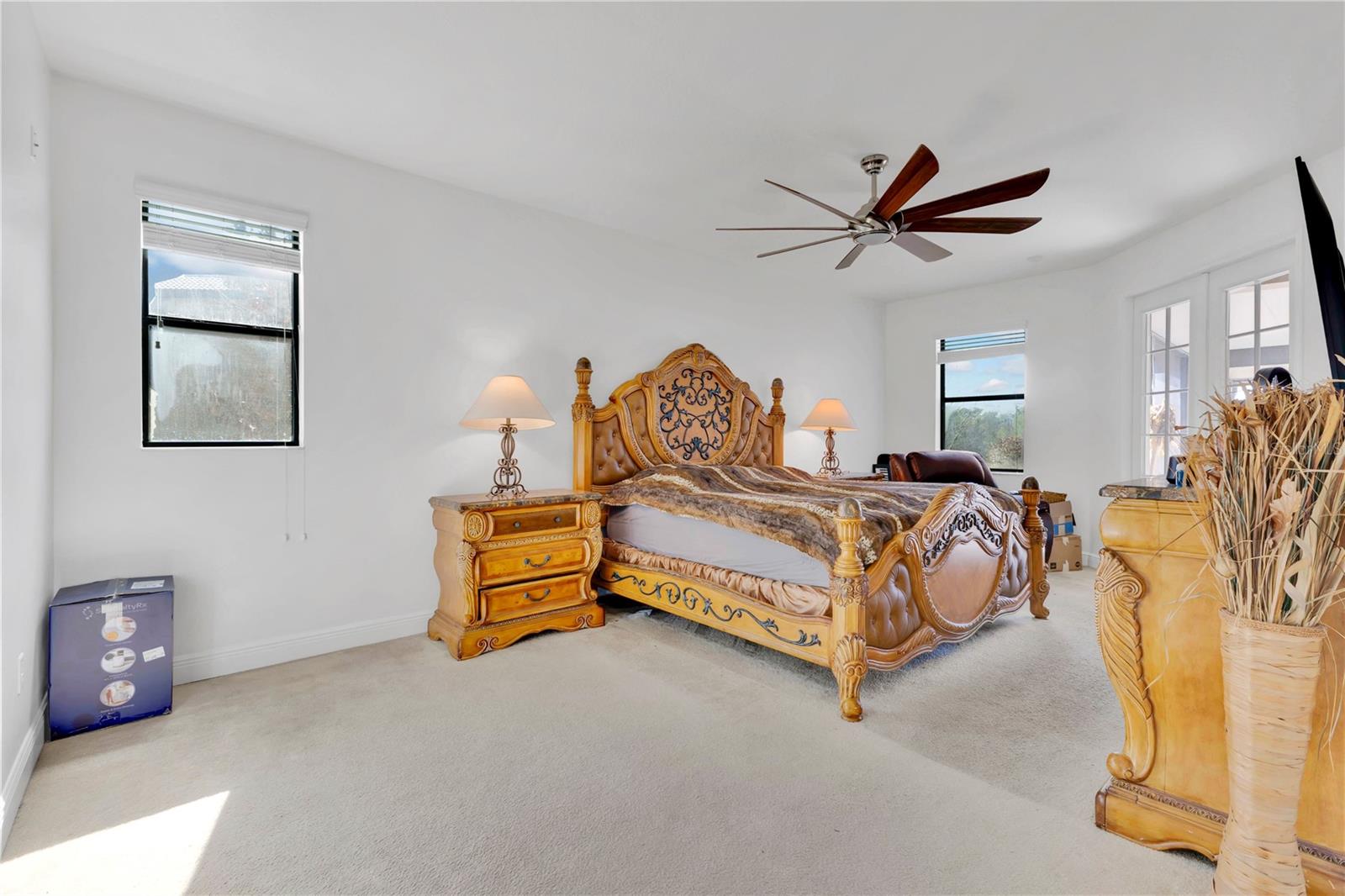 Image 19 of 63 For 3950 Sunset Lake Drive