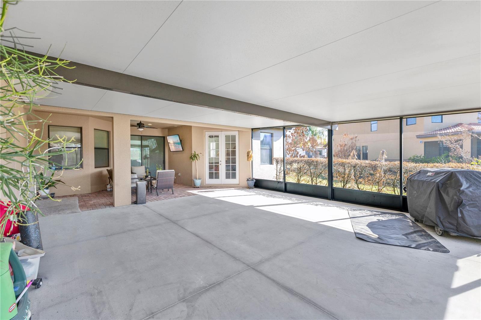 Image 24 of 63 For 3950 Sunset Lake Drive