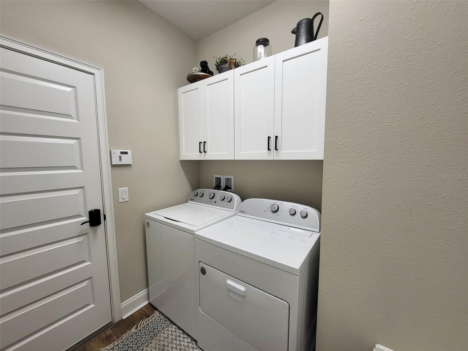 Image 18 of 27 For 400 Prado Place