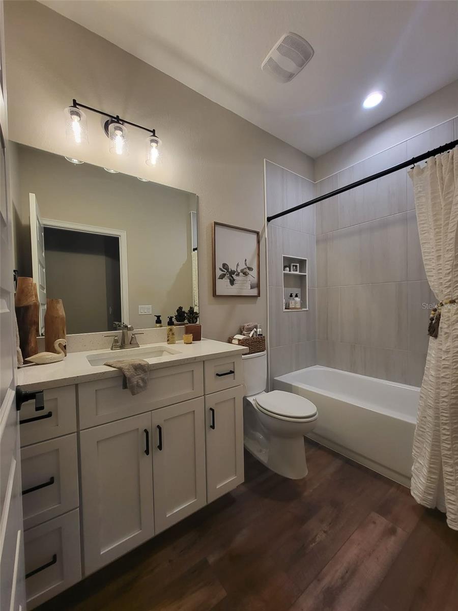 Image 27 of 27 For 400 Prado Place