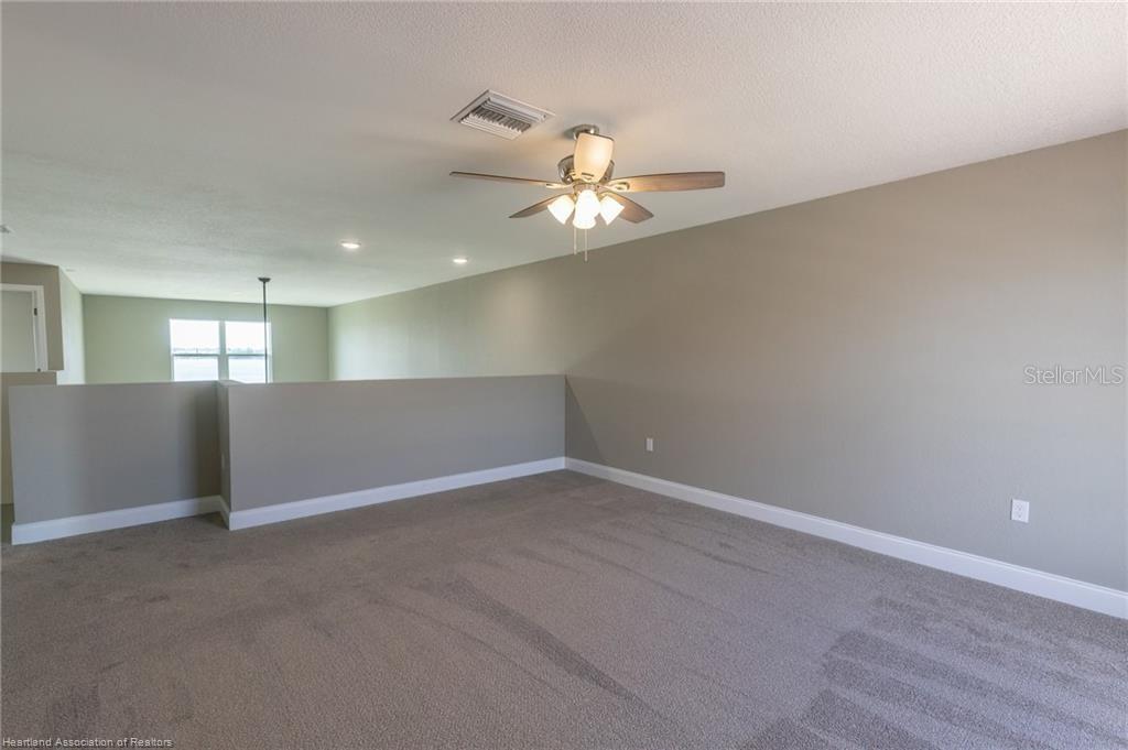 Image 33 of 47 For 1942 Oasis Boulevard 1942