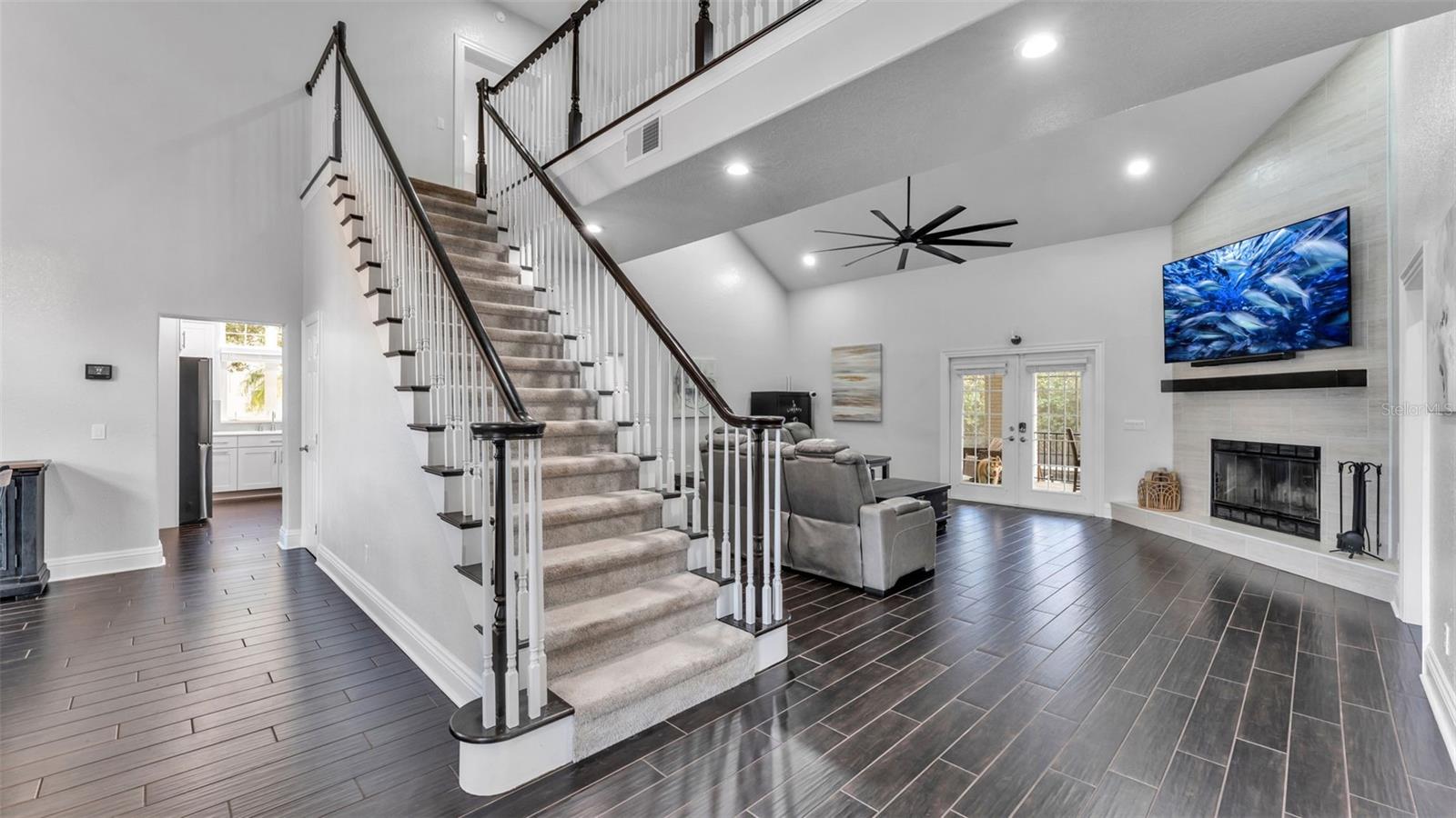 Image 14 of 75 For 109 Van Fleet Court