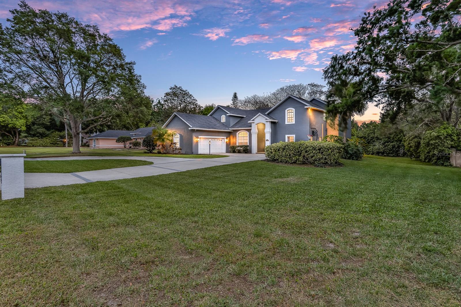 Image 3 of 75 For 109 Van Fleet Court