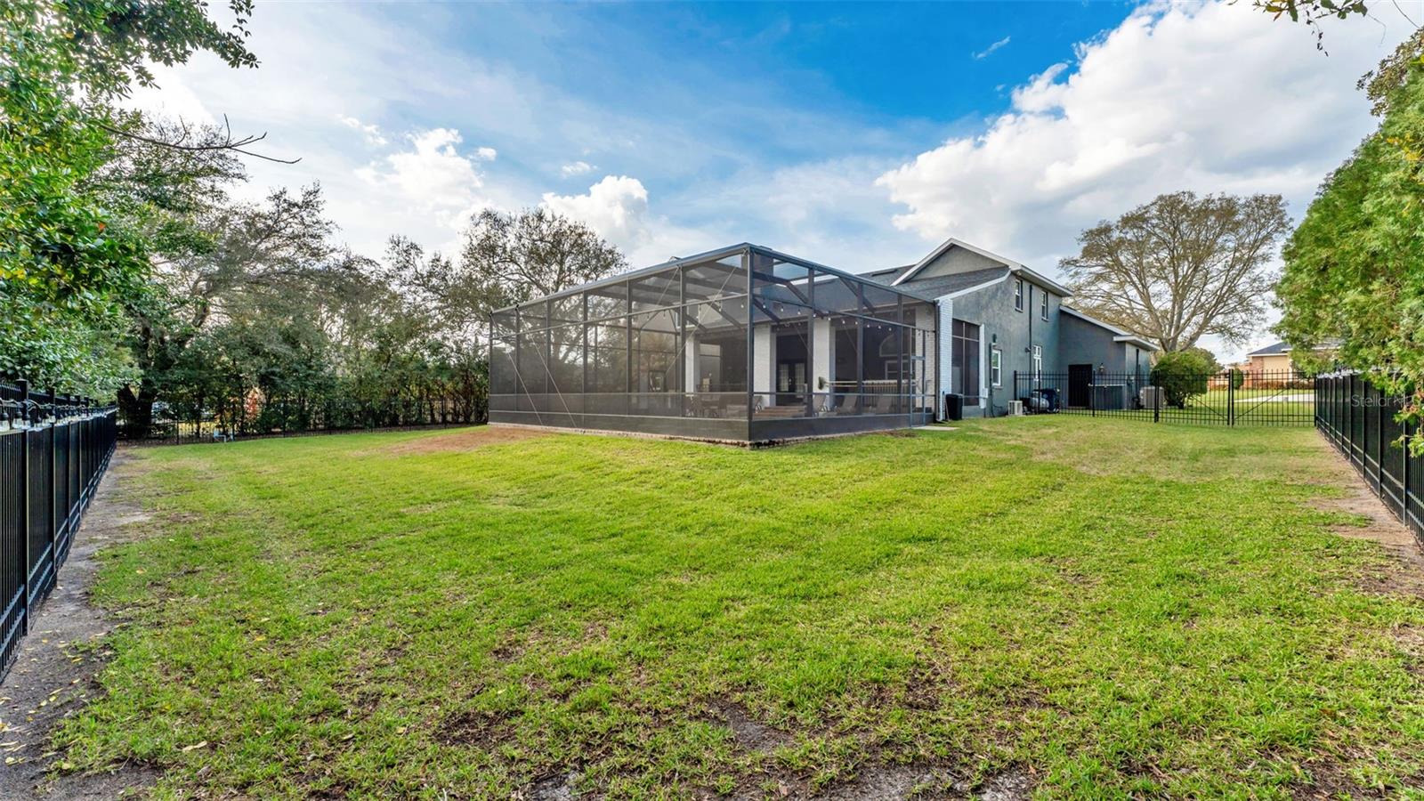 Image 60 of 75 For 109 Van Fleet Court