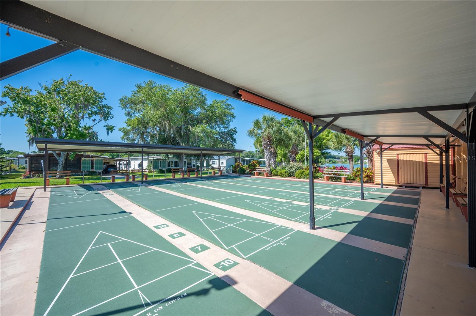 Image 25 of 31 For 2055 Floral Avenue 117