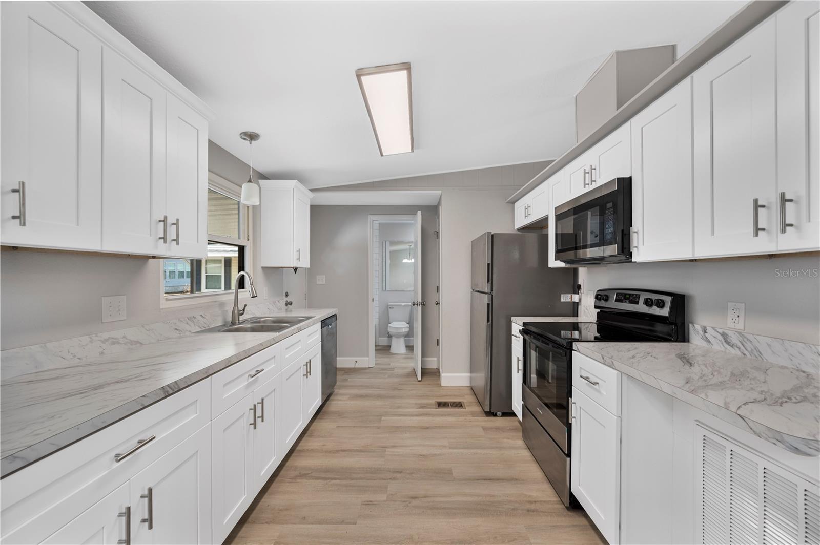 Image 3 of 31 For 2055 Floral Avenue 117