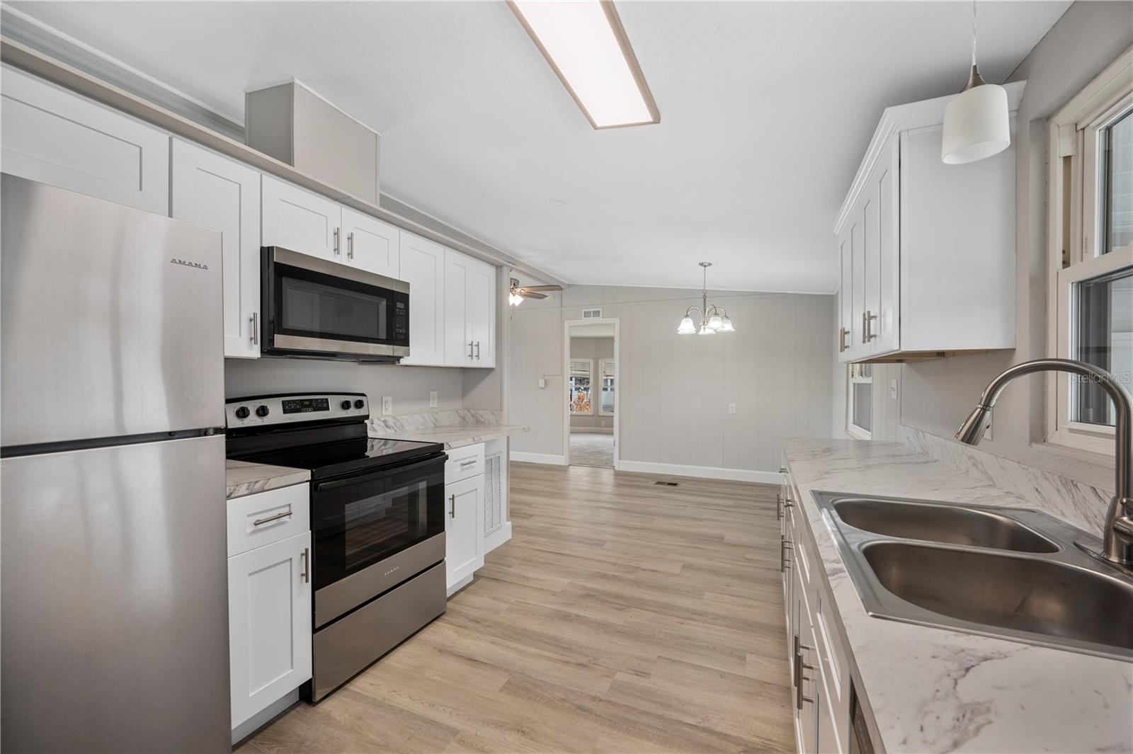 Image 4 of 31 For 2055 Floral Avenue 117