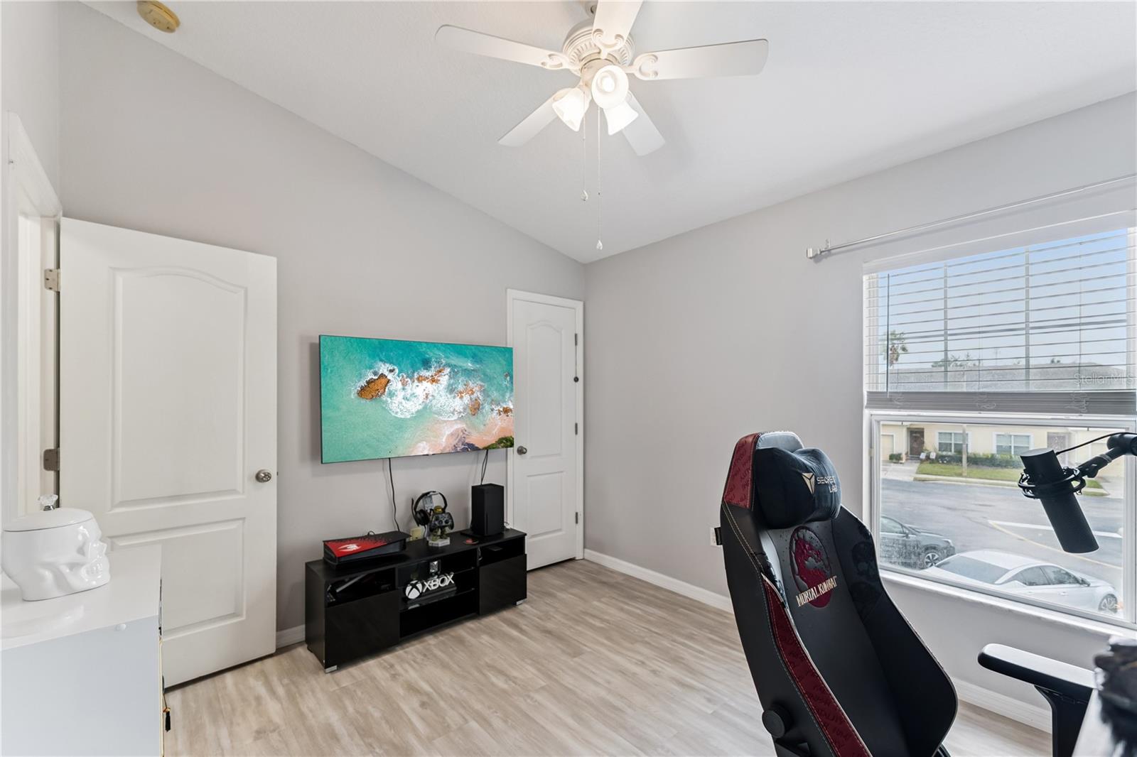 Image 17 of 35 For 4264 Birch Pond Loop