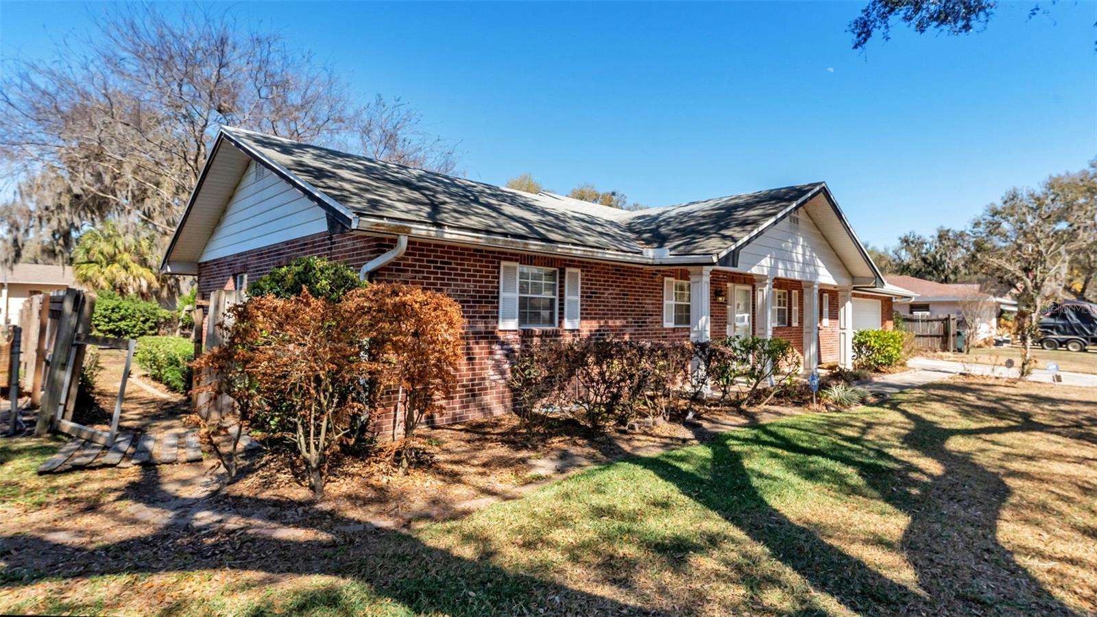 Image 2 of 39 For 1220 Spring Court