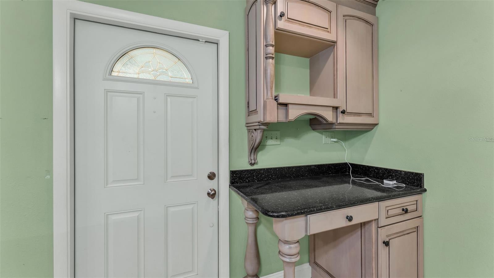 Image 25 of 39 For 1220 Spring Court