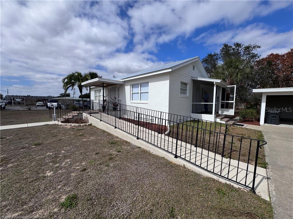 Image 16 of 22 For 930 Main Street