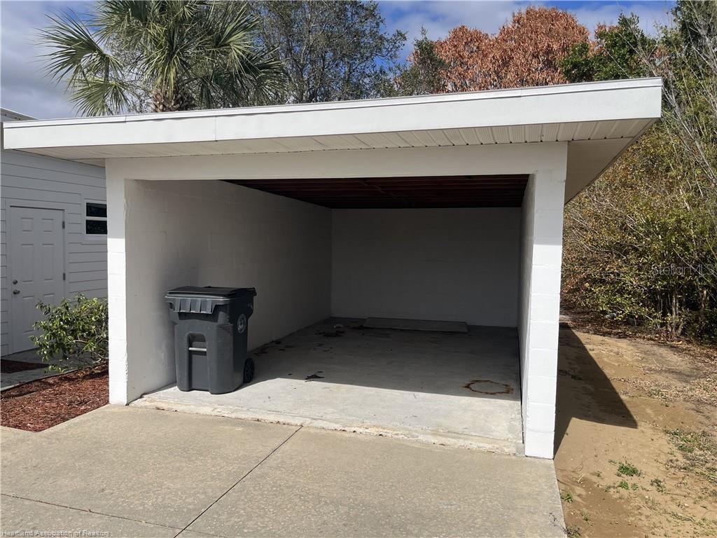 Image 17 of 22 For 930 Main Street