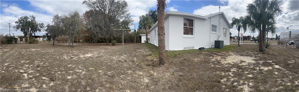 Image 21 of 22 For 930 Main Street