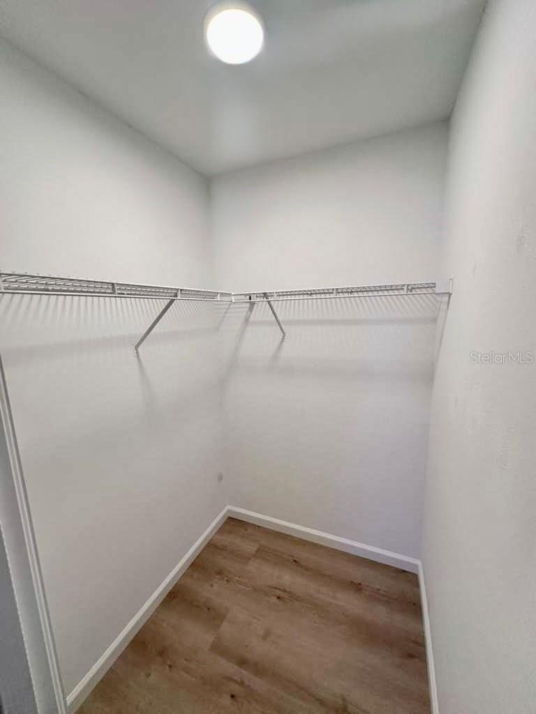 Image 13 of 13 For 4325 Thompson Avenue