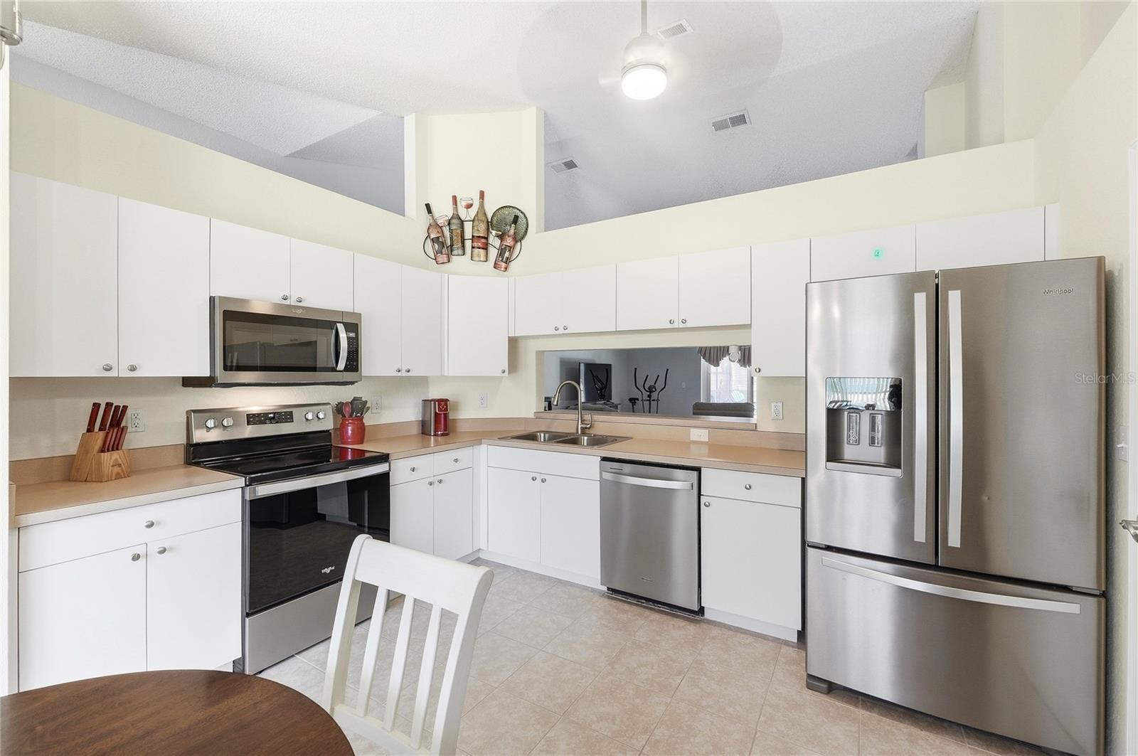 Image 9 of 40 For 356 Sterling Drive