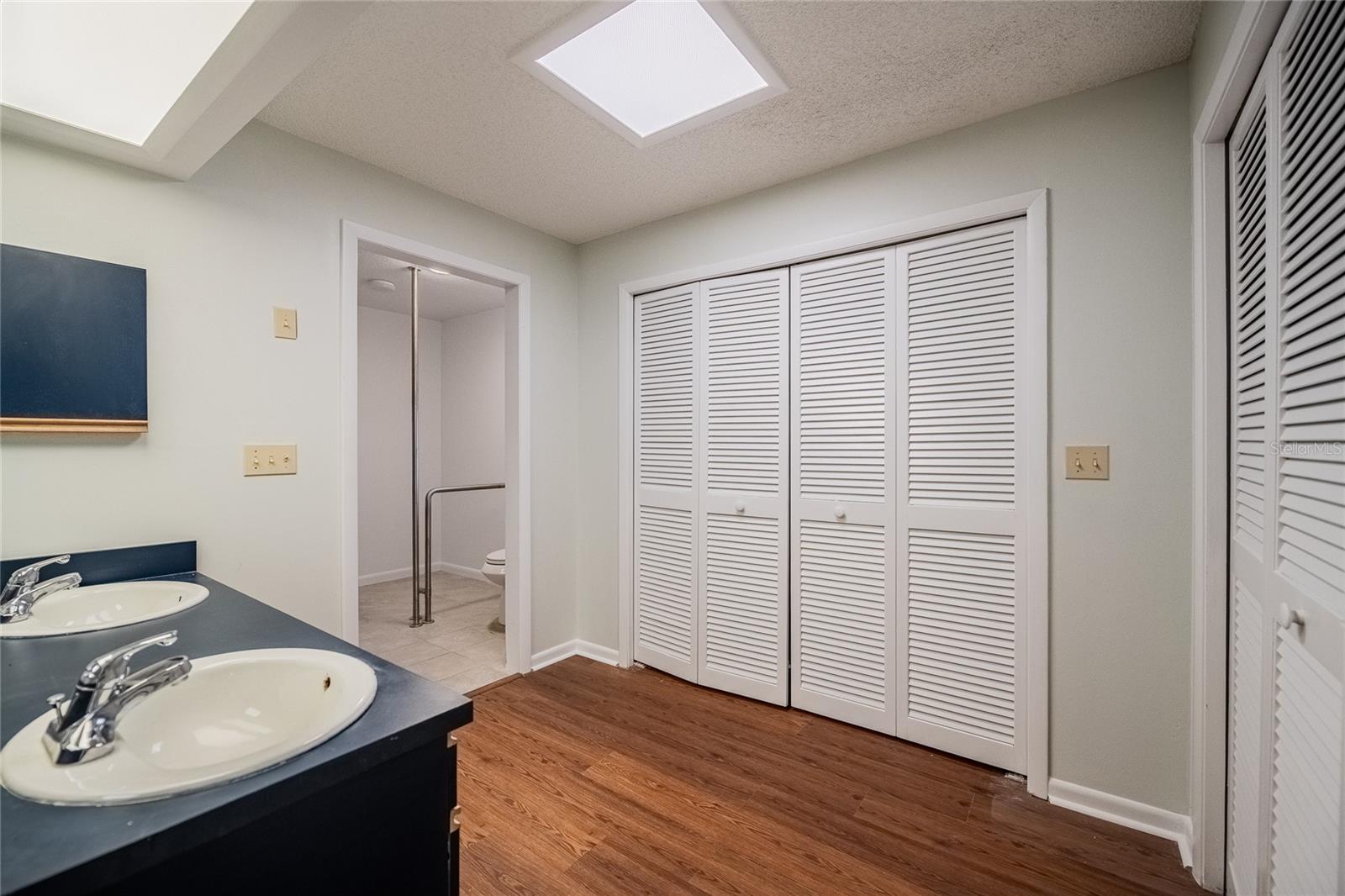 Image 23 of 53 For 1101 Rolling Woods Lane