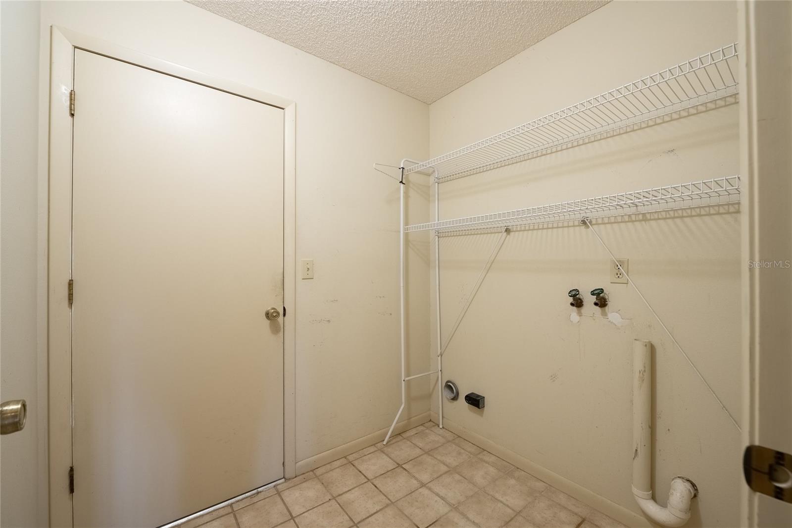 Image 46 of 53 For 1101 Rolling Woods Lane