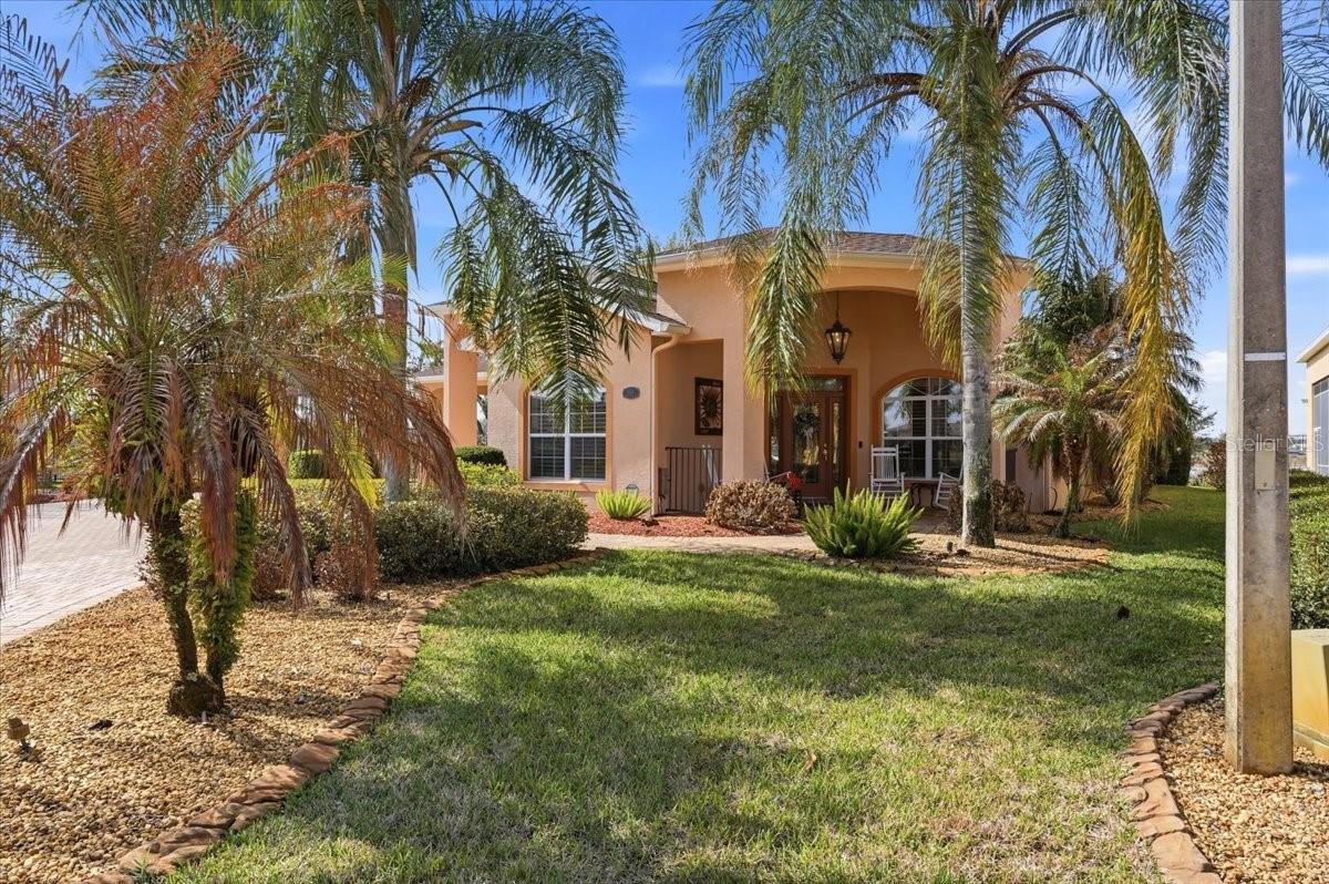 Image 2 of 48 For 548 Meandering Way