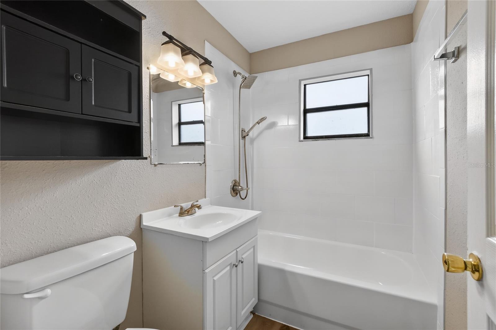 Image 26 of 44 For 435 Lucille Street