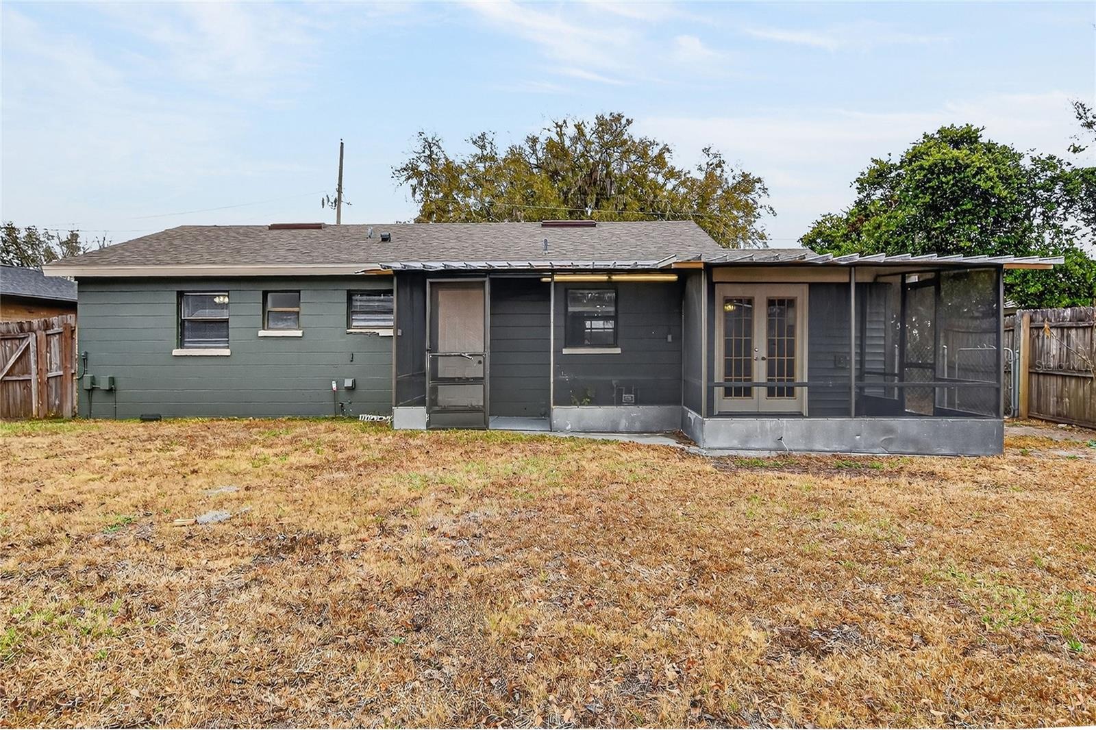 Image 29 of 44 For 435 Lucille Street