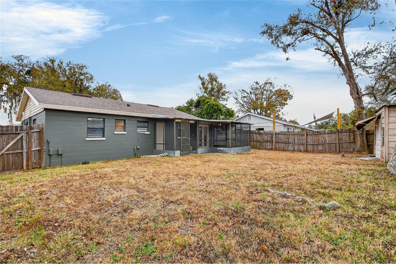 Image 32 of 44 For 435 Lucille Street