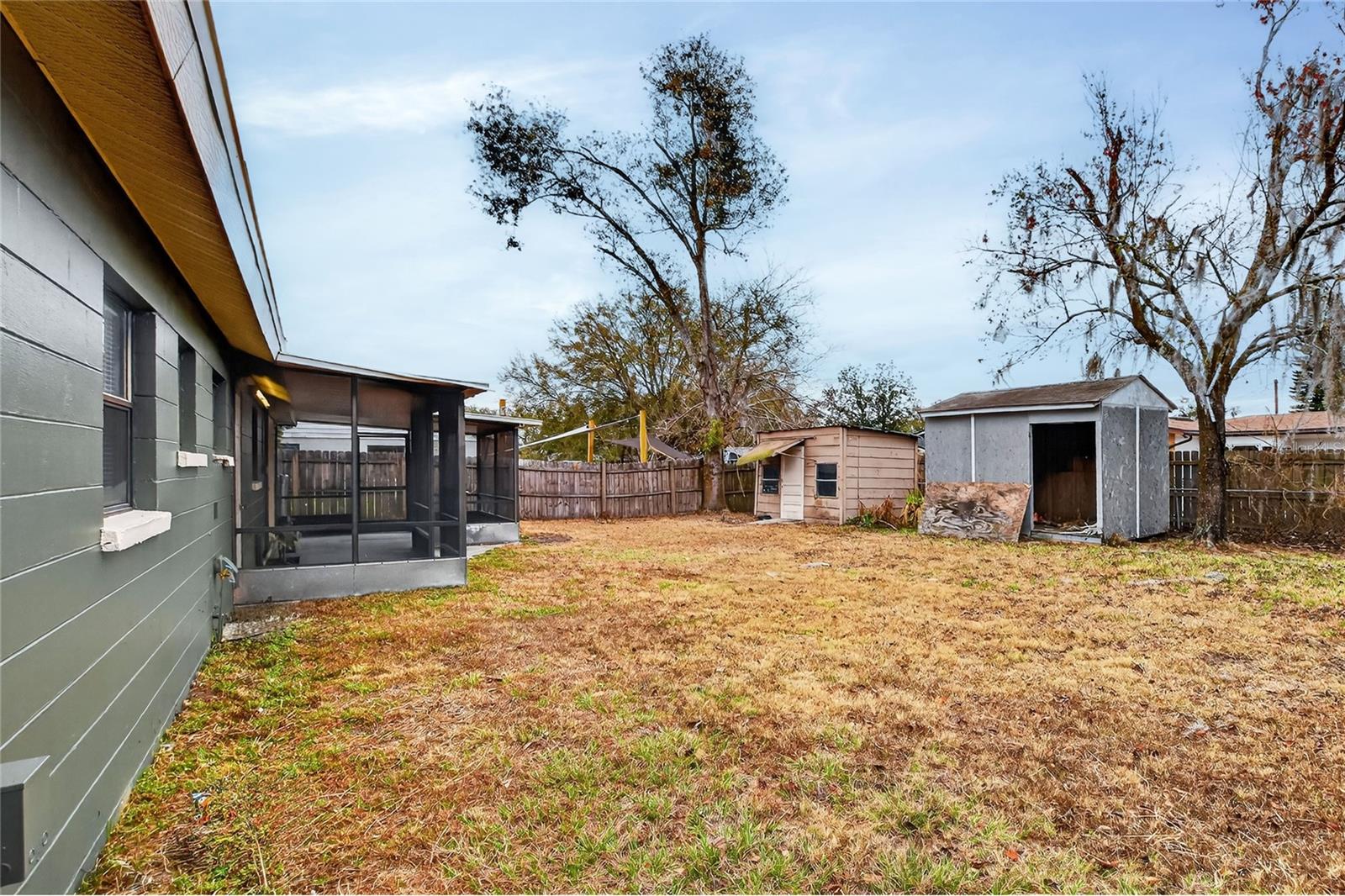 Image 33 of 44 For 435 Lucille Street