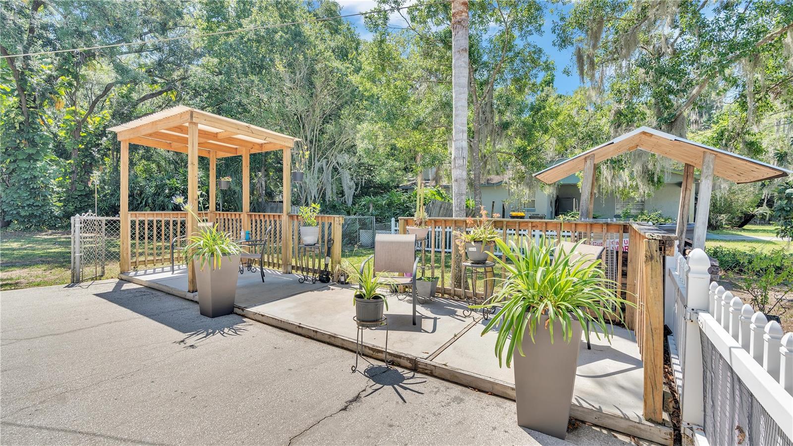 Image 30 of 44 For 2635 Willow Wood Drive