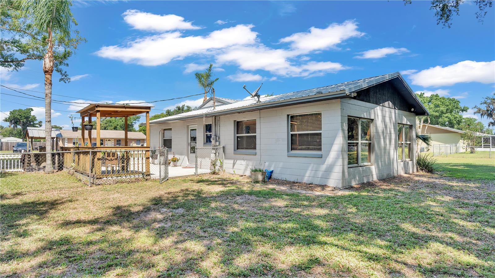 Image 31 of 44 For 2635 Willow Wood Drive