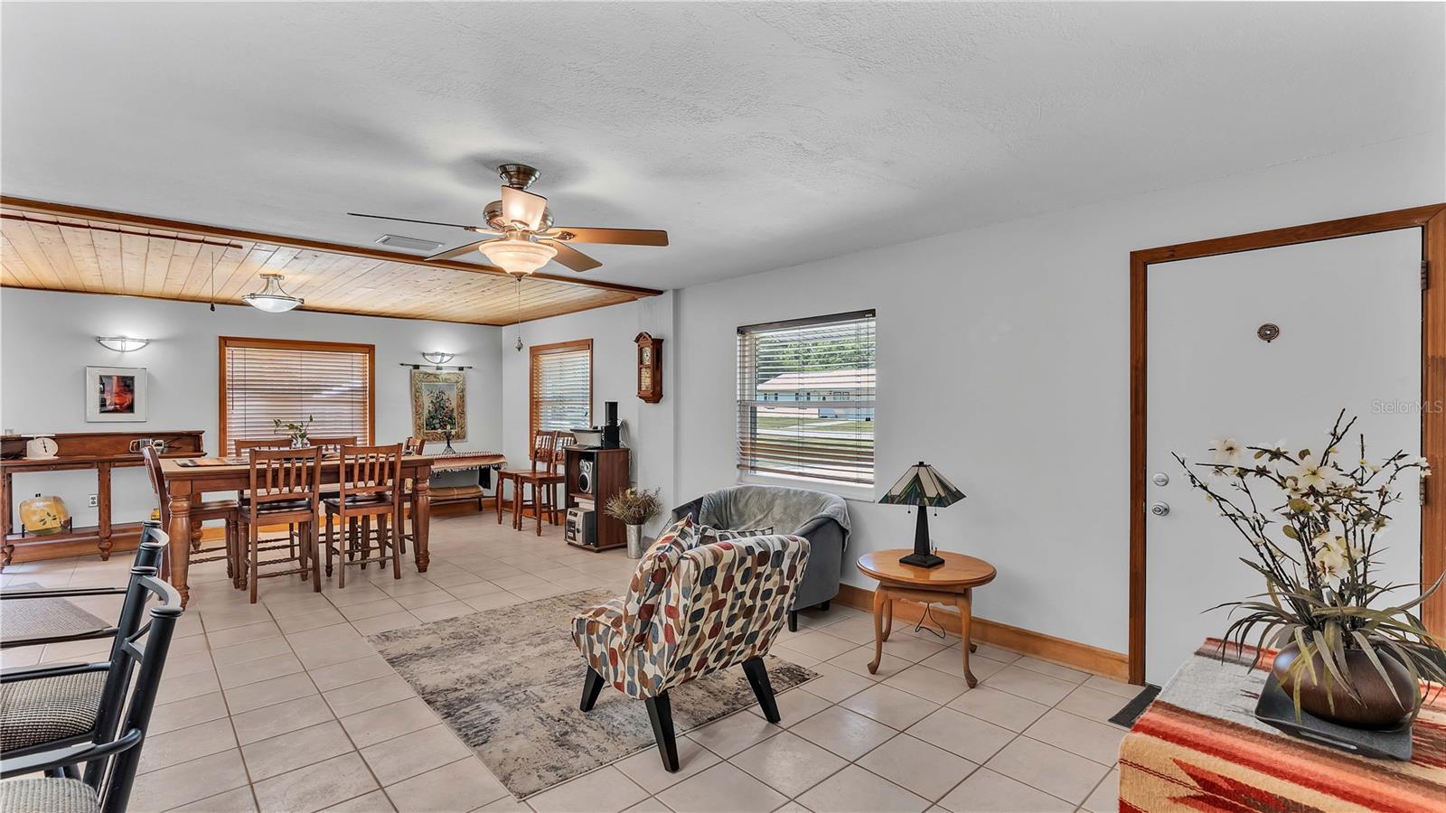 Image 6 of 44 For 2635 Willow Wood Drive