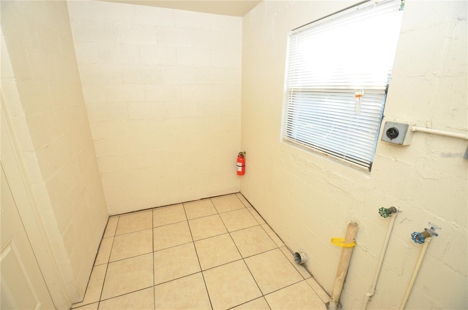 Image 12 of 13 For 820 Golden Rule Court N