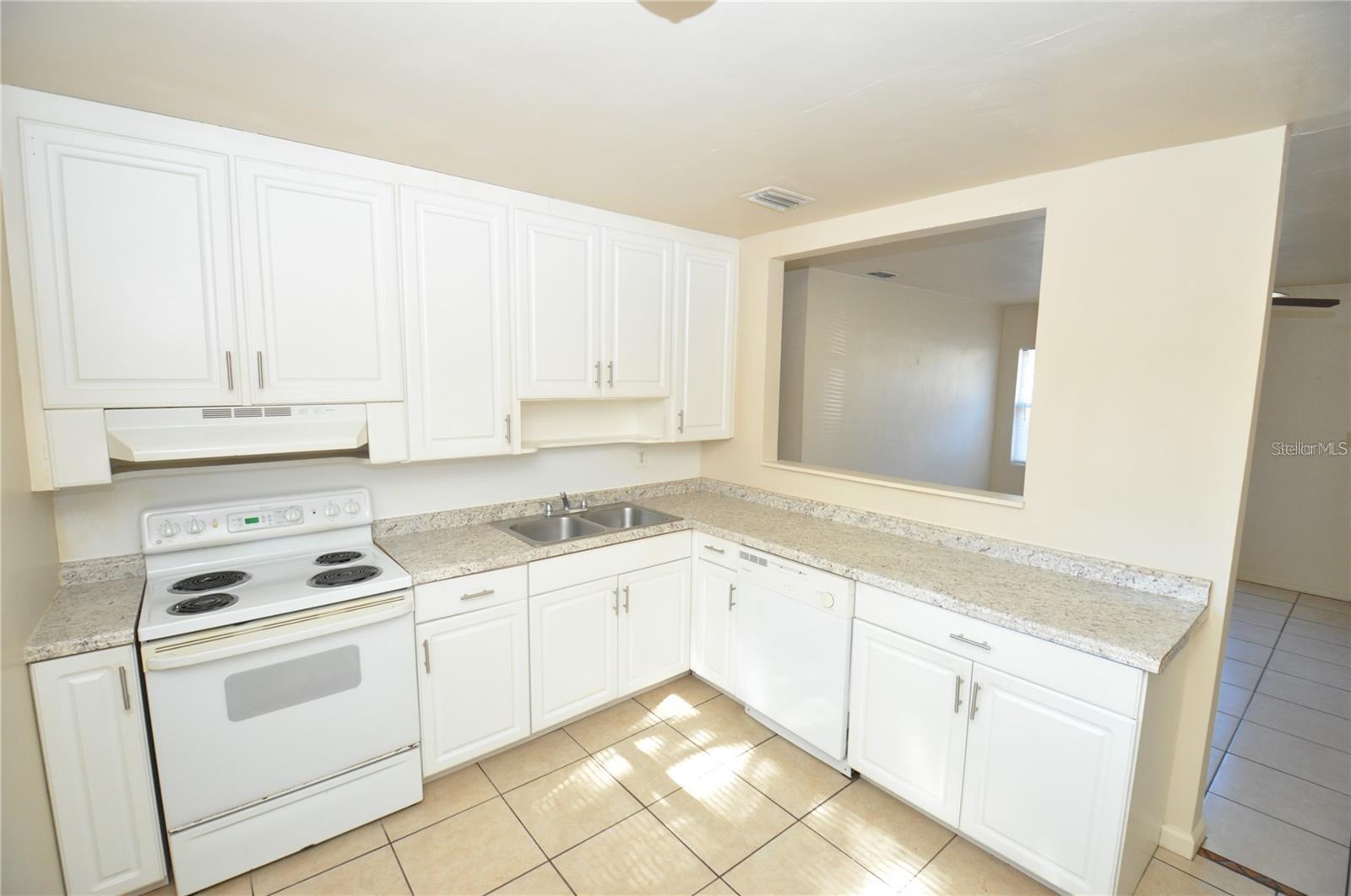 Image 6 of 13 For 820 Golden Rule Court N