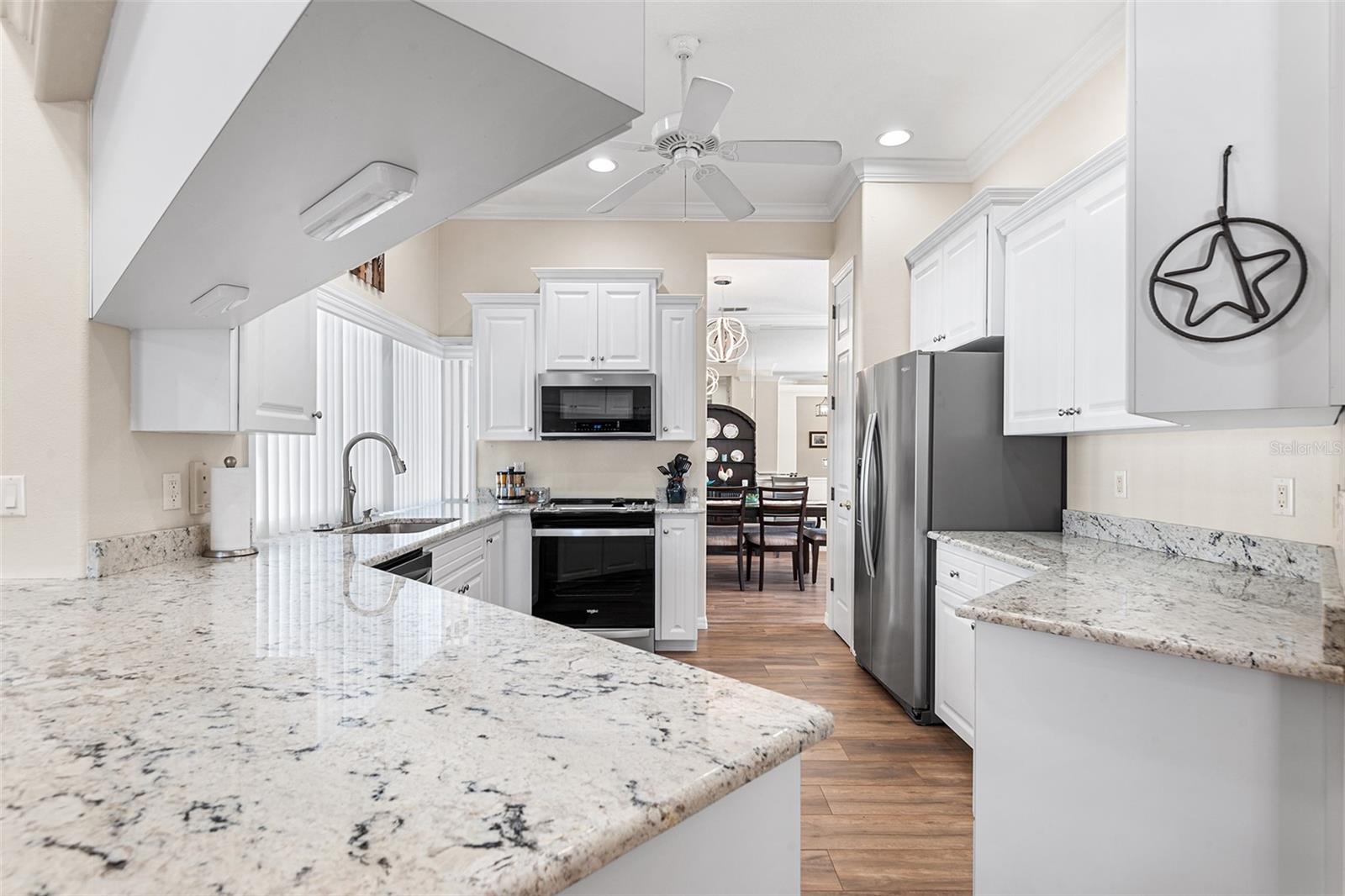 Image 12 of 42 For 5440 Bloomfield Boulevard