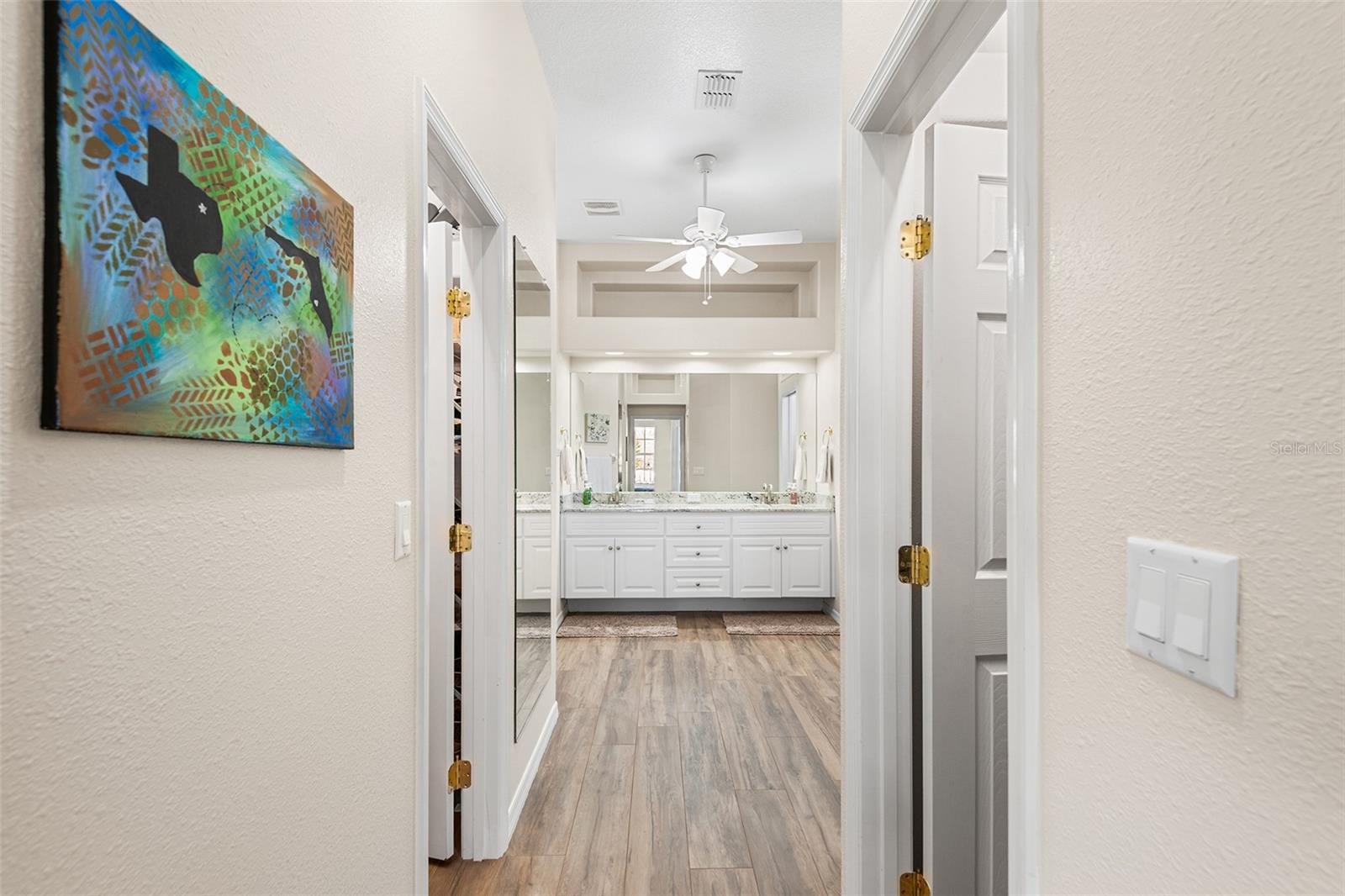 Image 22 of 42 For 5440 Bloomfield Boulevard