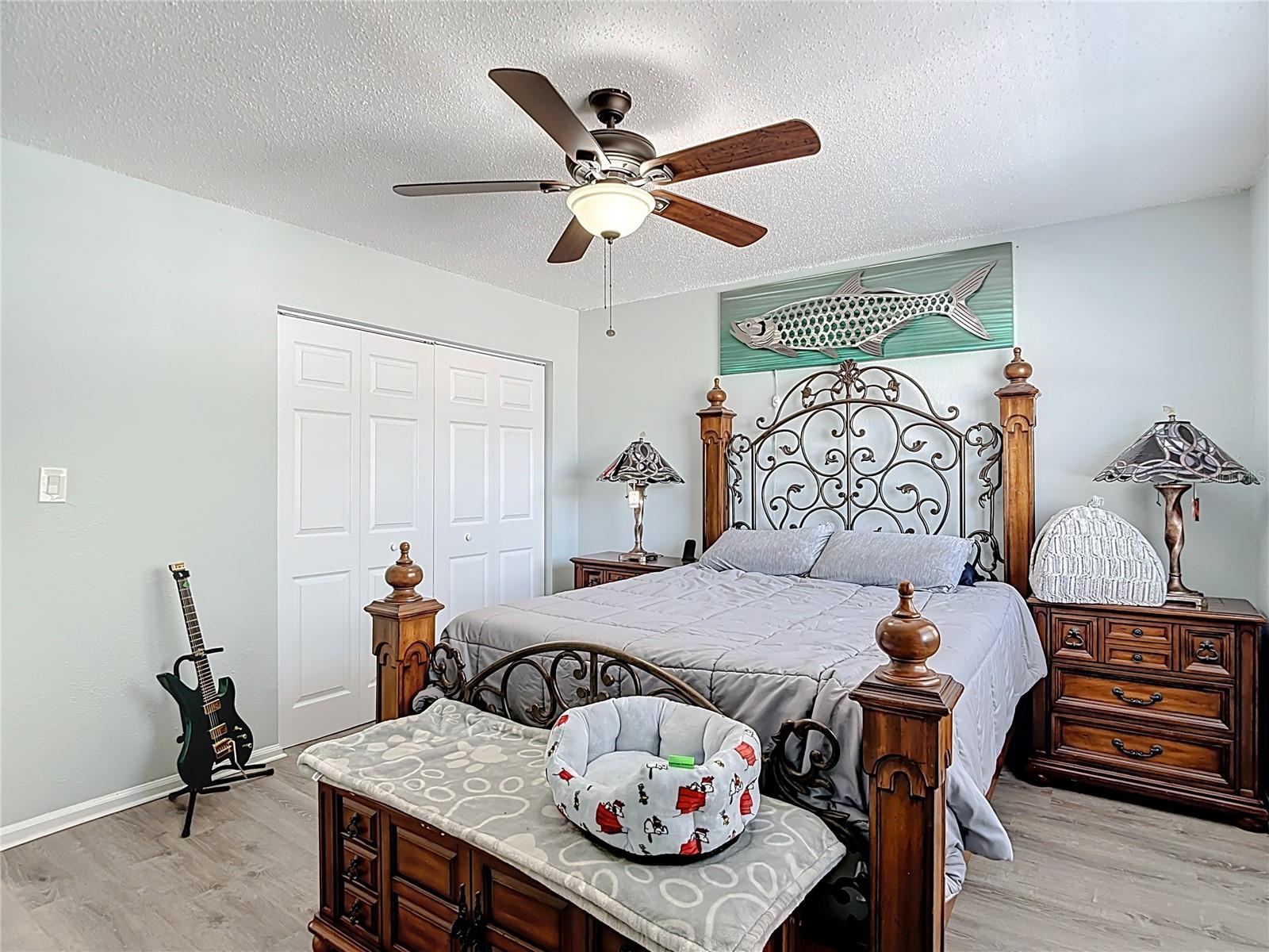 Image 11 of 16 For 201 Pine Violet Court 201